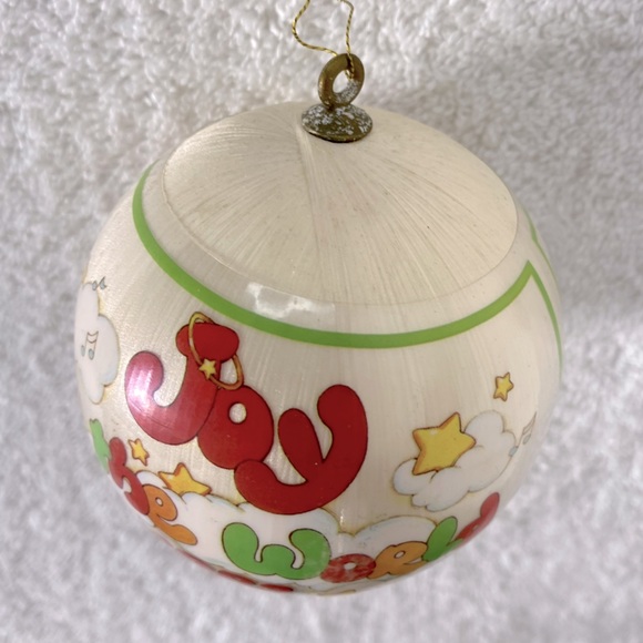 Vintage 1983 Joy to the World Happy Holidays Holiday Ornament - Picture 5 of 11